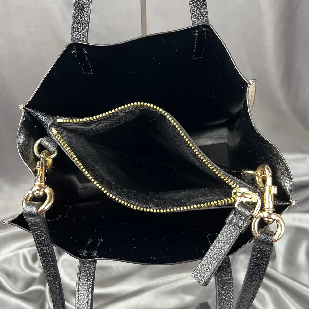 Marc Jacobs Mini Grind Lock Key Tote Bag Beige Leather Top Handle Crossbody 13”‎